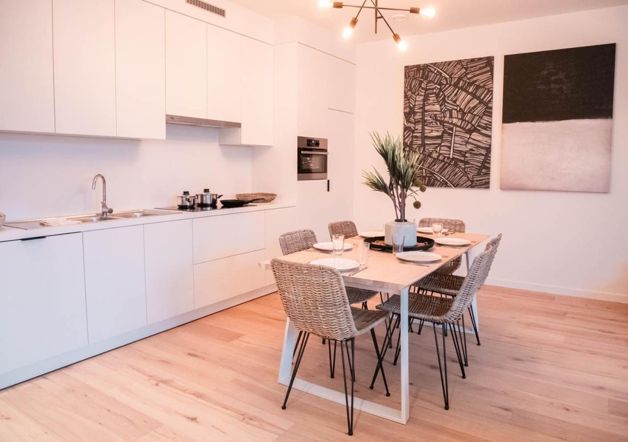 Апартаменты Smartflats - Antwerp View Экстерьер фото