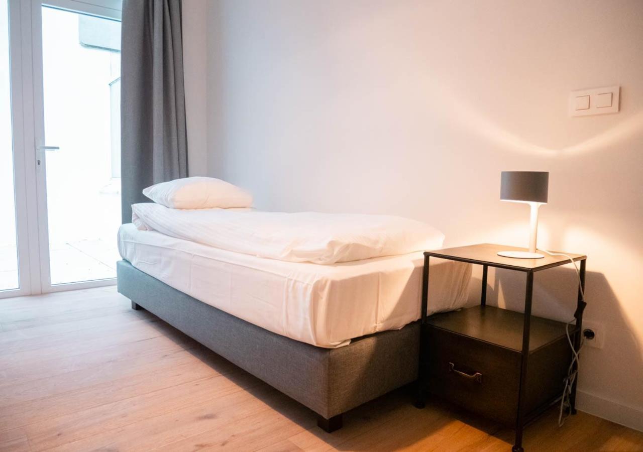 Апартаменты Smartflats - Antwerp View Экстерьер фото